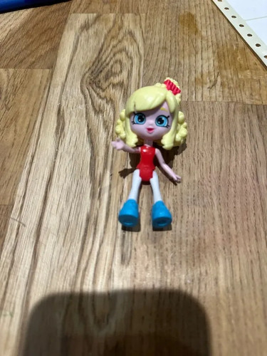 Shopkins happy places figurine