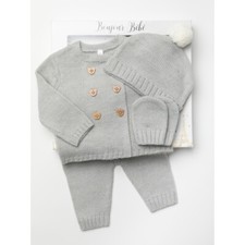 NEWBORN BABY BOY KNITTED POM