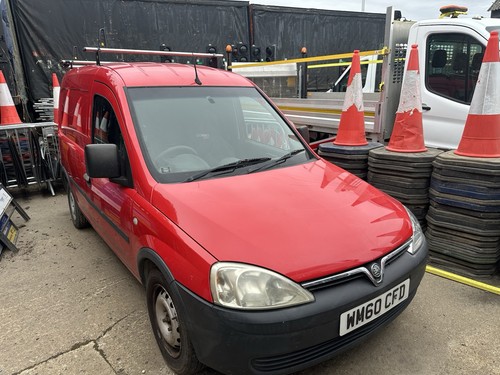 Vauxhall combo cdti - vauxhall,
