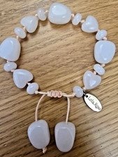 LOLA ROSE GORGEOUS WHITE QUARTZ GEMSTONE HEART BRACELET - NWOT