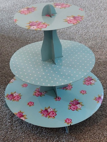 Vintage style tier cardboard - 3,