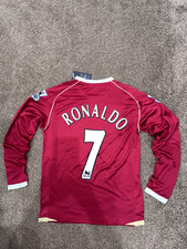 Ronaldo Man-United 2006 Vintage Full Sleeve Football Shirt AIG Nike Black Size S