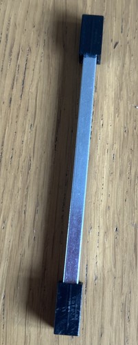 Spindle sleeve adaptor