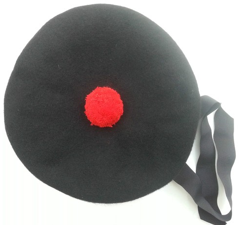 Black balmoral acrylic wool - balmoral,