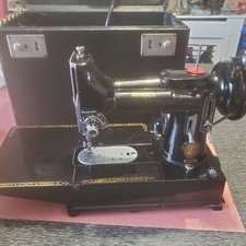 Singer 222K Featherweight