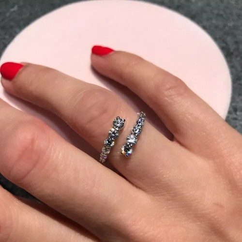 Solid 14k white gold - white,