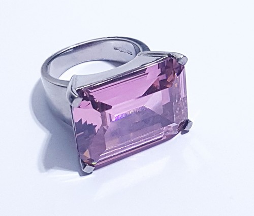 Impressive natural 18 6ct - natural, 18.6ct