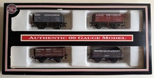Dapol OO Scale Set of  4  7