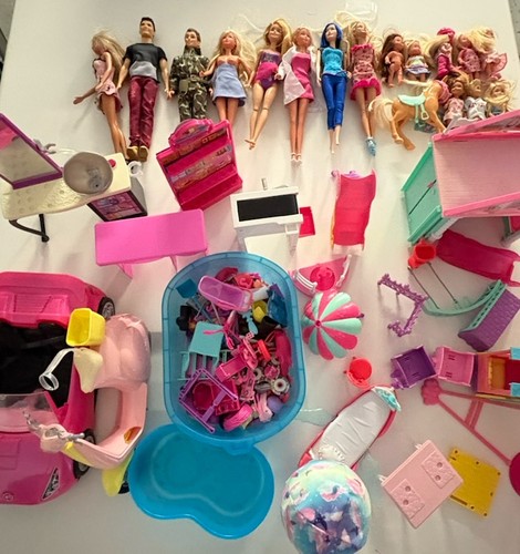 Barbie chelsea job lot - chelsea,