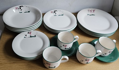 Hornsea pottery pieces the - 22,