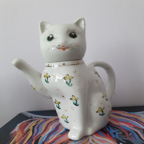 Rare vintage chinese cat - rare,
