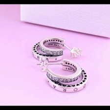 Brand New Genuine Pandora