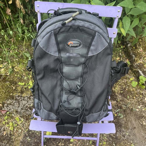 Lowepro nature trekker - trekker, aw