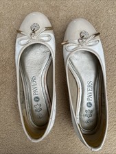 Pavers Ladies Shoes Size 3