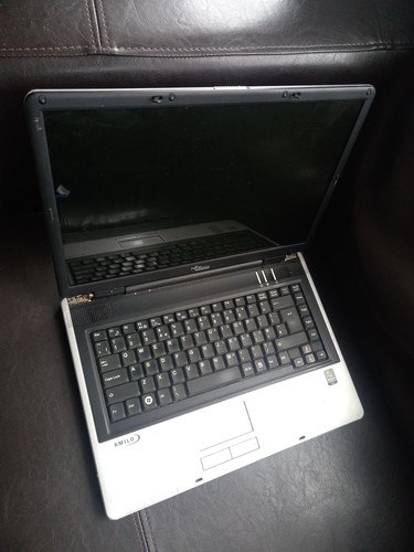 Fujitsu siemens amilo - fujitsu,