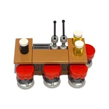 LEGO Wine Bar / Pub with Beer