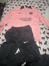 PSG X NIKE FOOTBALL TRAINING