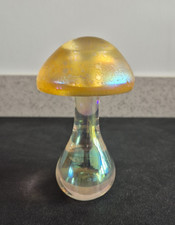 HERON ART GLASS VINTAGE DECORATIVE IRIDESCENT MUSHROOM SHAPE PAPERWEIGHT