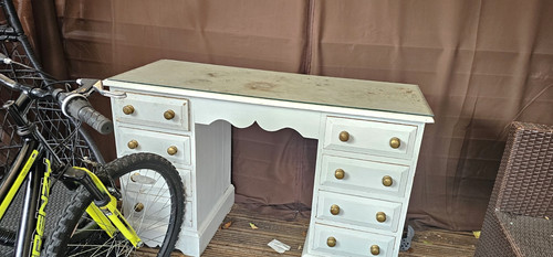 White painted wood computer - white,