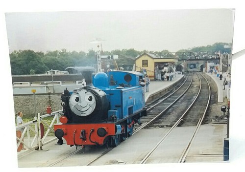 Thomas the tank engine nene - thomas,