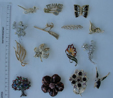 Job Lot of 15 Vintage Brooches