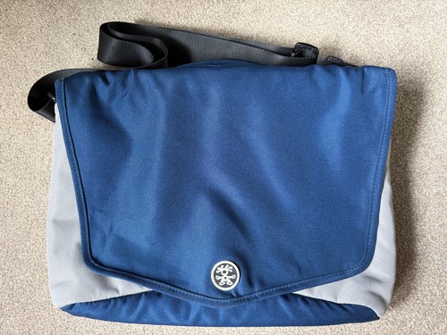 Crumpler the skivvy - the,