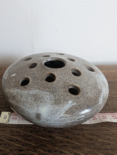 Vintage studio pottery flower - studio,