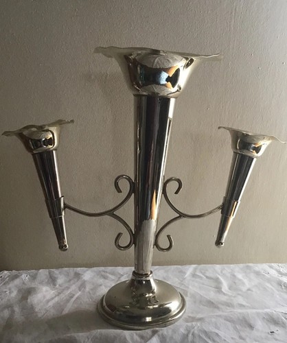 Art deco vintage three trumpet - vintage,