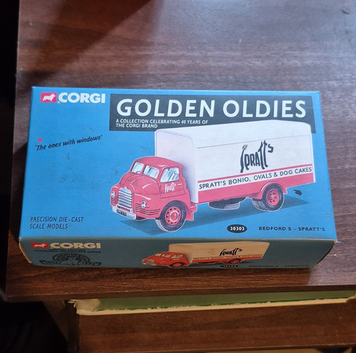 Corgi golden oldies - golden, bedford