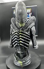 Alien | Xenomorph Bust | 3D Printing model | Hand Painted | 22cm Tall