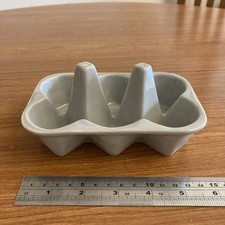 Ceramic Egg Tray, 6 Eggs