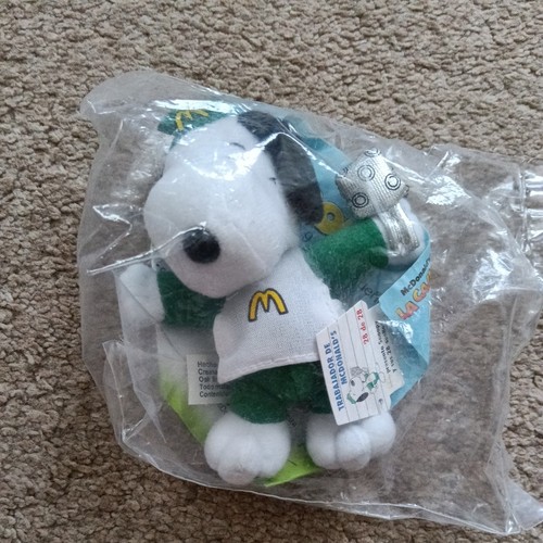 Vintage 2000 mcdonalds snoopy - mcdonalds,