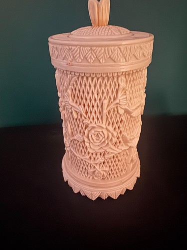 Vintage 1960s faux ivory - faux,