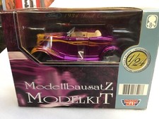 Vintage Motormax 1934 Ford Coupe Hot Rod, 1:24 Diecast Kit .