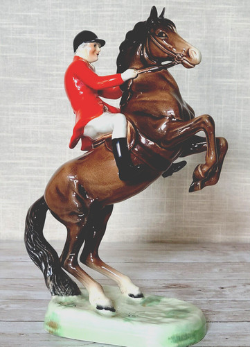Beswick huntsman rearing - beswick,