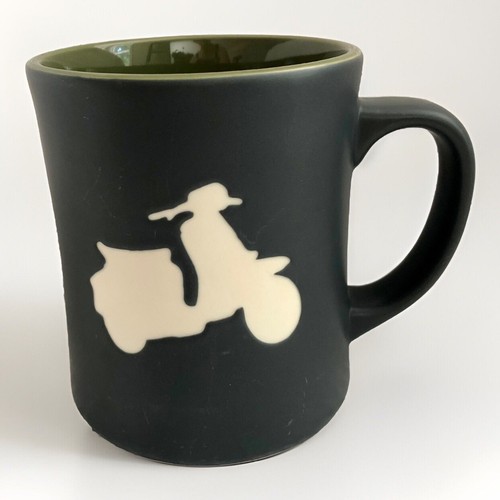 Starbucks 2011 coffee mug - 2011,