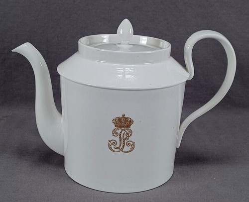 Sevres officers service louis - sevres,
