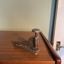 Vanguard Type No4 Stapler