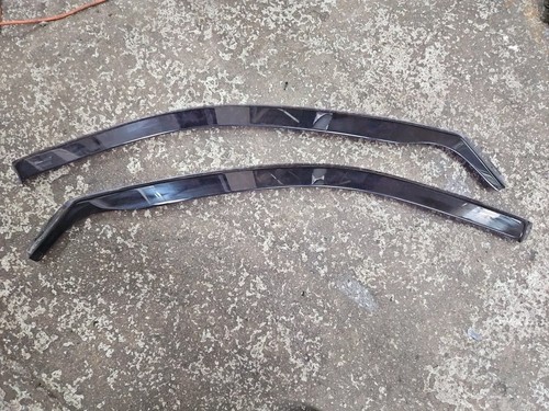 Audi 4dr front wind - 8l,
