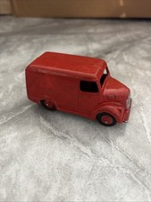 Dinky Toy #452 Trojan Van