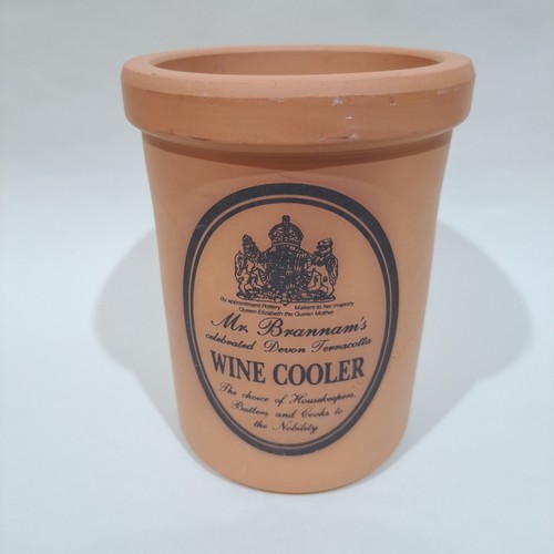 Brannams pottery devon wine - pottery,
