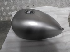 motorcycle tank alien peanut fuel petrol 7 ltr bobber chop custom