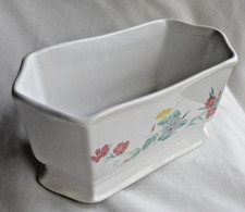 Vintage Ringtons Ltd / WADE