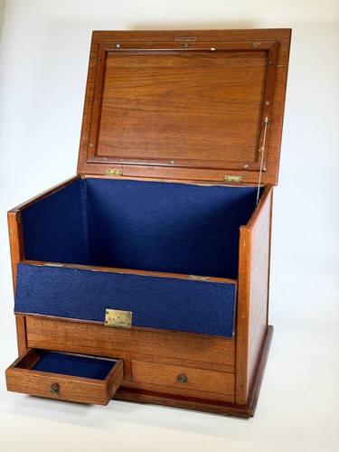 Antique mahogany collector - antique, collector’s
