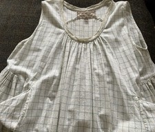 Cabbages & Roses Style/ Les