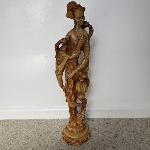 Vintage resin oriental - vintage,