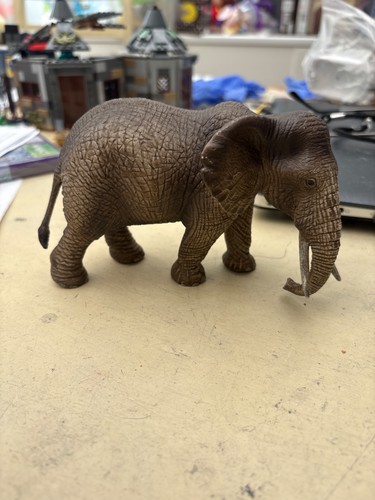 Schleich elephant figure - elephant,