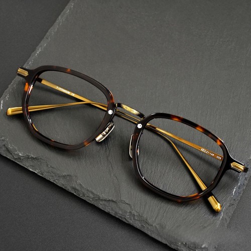 Retro premium titanium - premium,