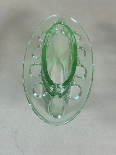 Vintage green glass flower - vintage,