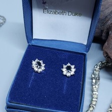 9K Gold Elizabeth Duke of Bond